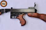 US Samopal Thompson M1928